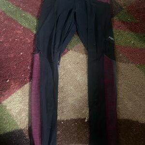 PINK Victoria's Secret Black and Burgundy Leggings